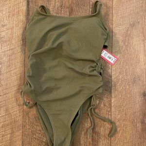 One piece green suit